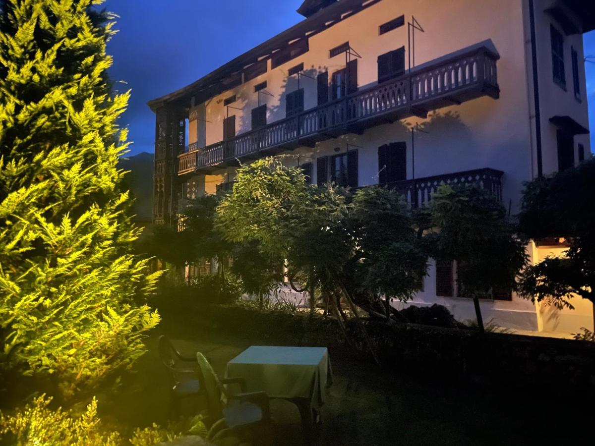 Dimora Fiorita Senior My Holiday Home Varallo Zewnętrze zdjęcie